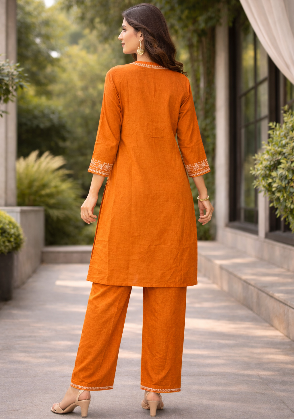 Amber Grace Embroidered Kurta Set