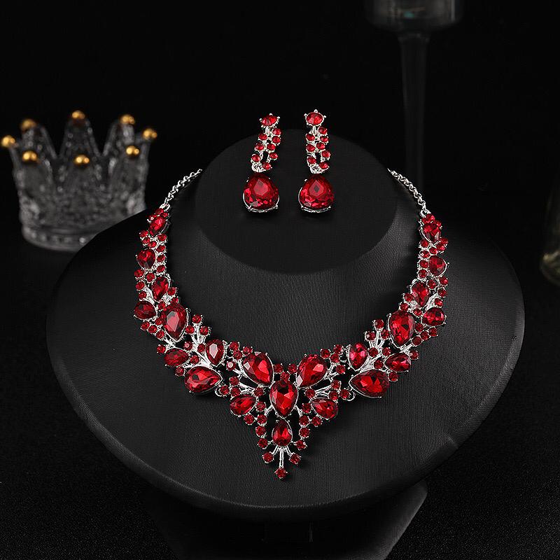 Premium Royal Red Crystal Bridal Necklace Set with Statement Drop Earrings – Luxury Wedding & Party Jewelry